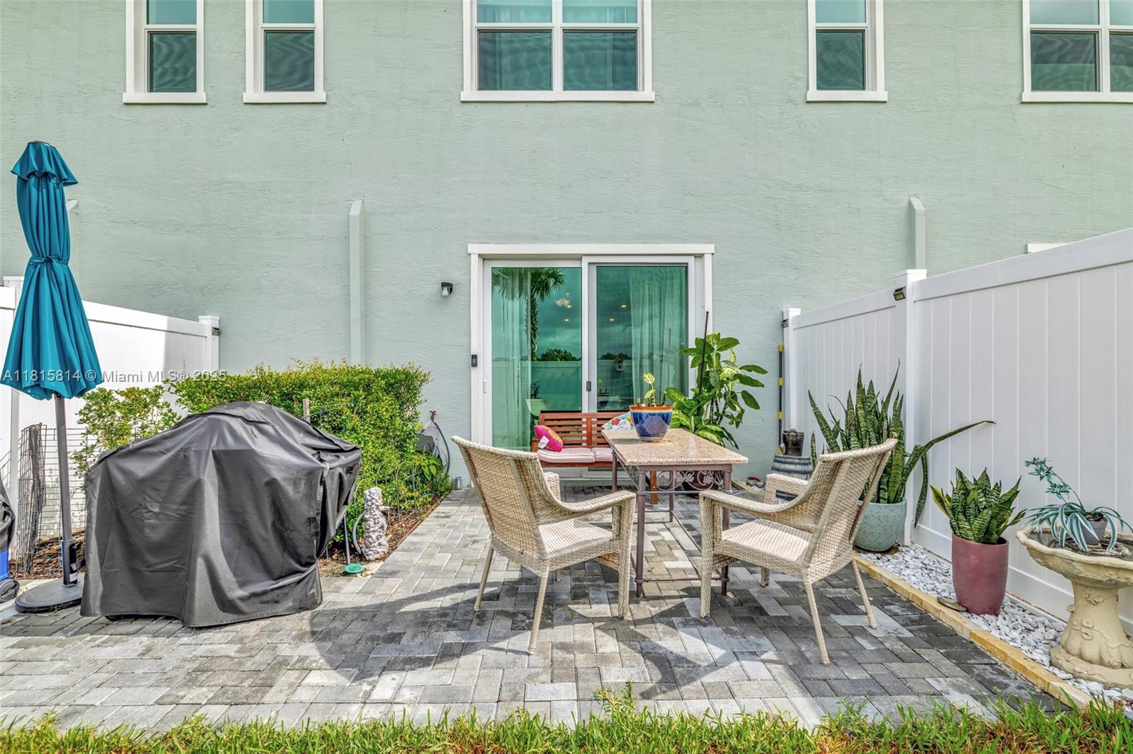 VERANDA PLAT NO. 9 - Residential