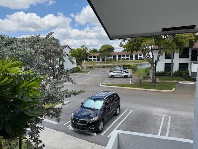 LAKE POINTE CONDOMINIUM N - Residential