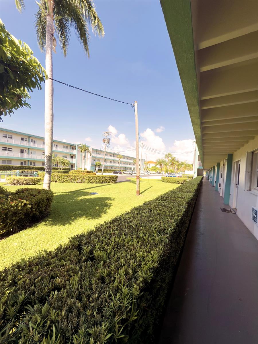 EASTERN SHORES PALO ALTO - Residential