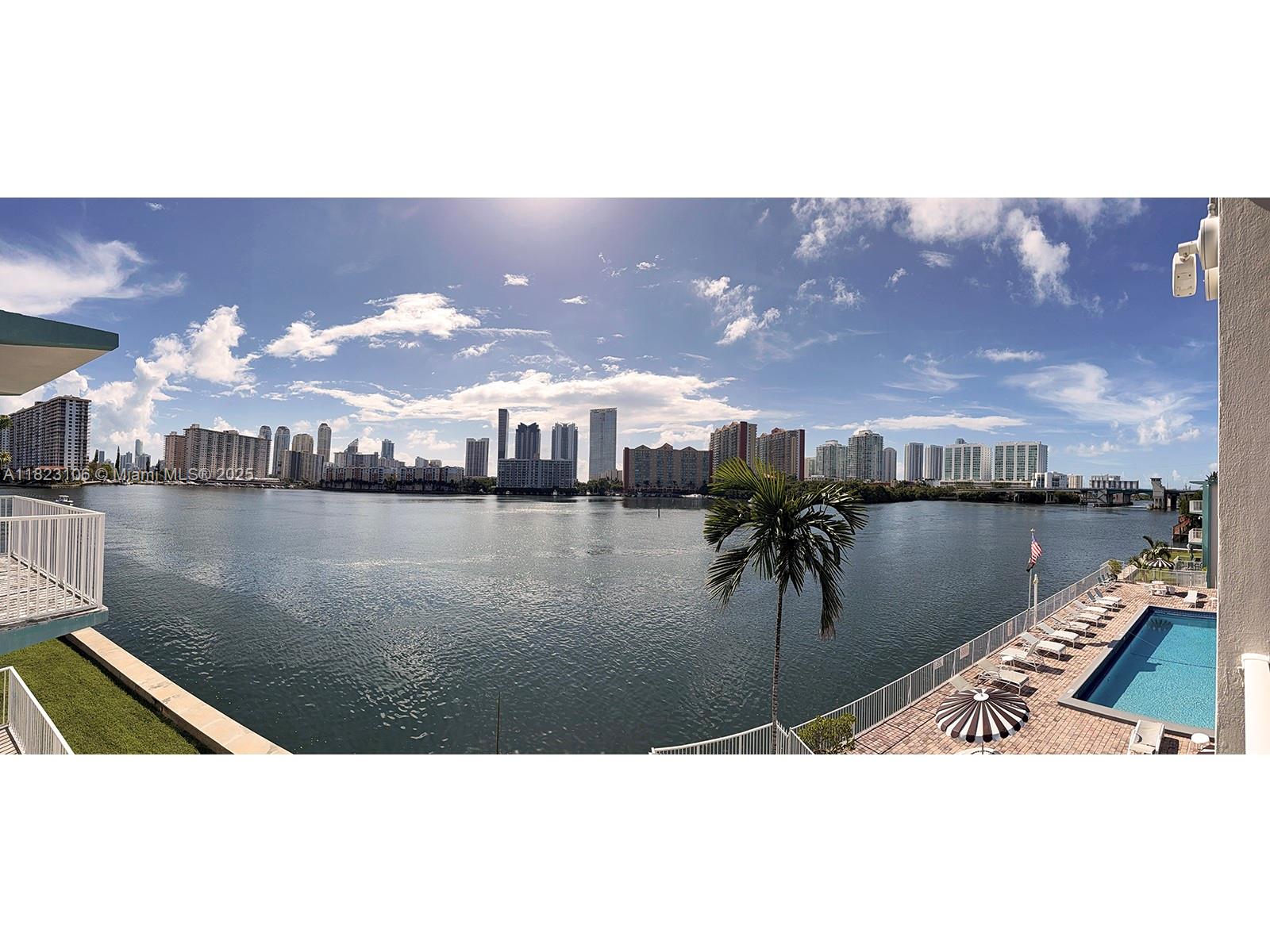 EASTERN SHORES PALO ALTO - Residential