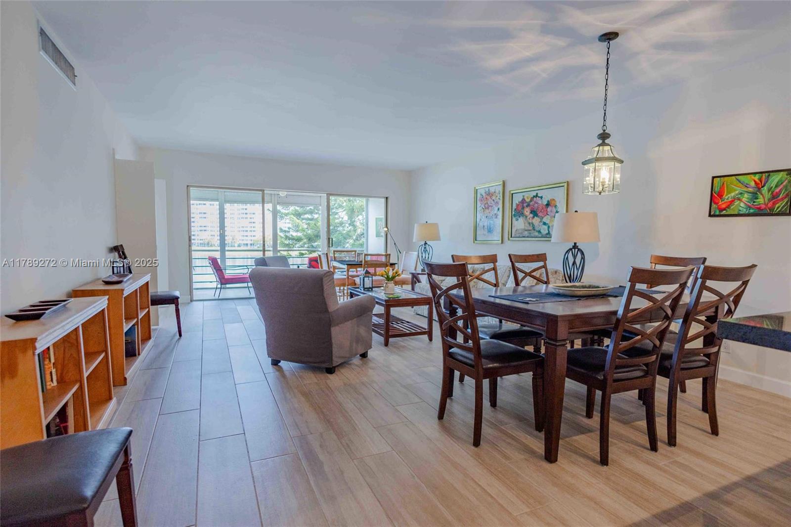 NO 6 PALM-AIRE COUNTRY CL - Residential