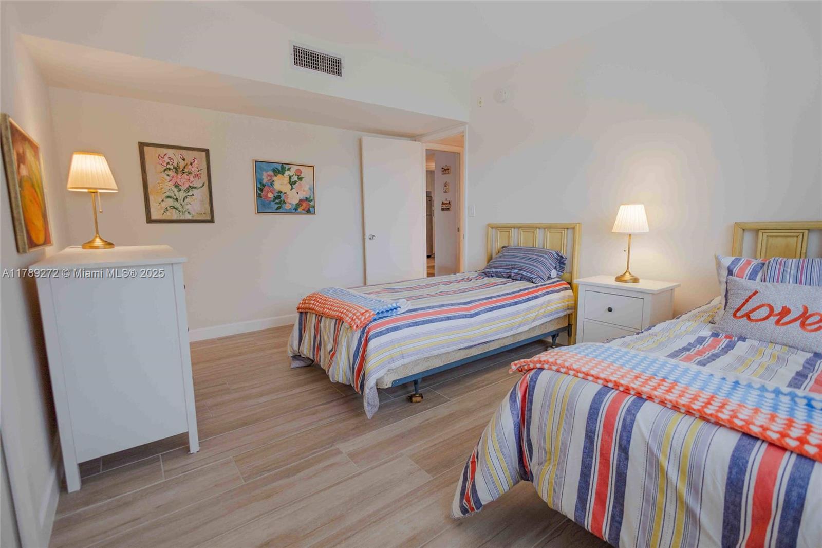 NO 6 PALM-AIRE COUNTRY CL - Residential