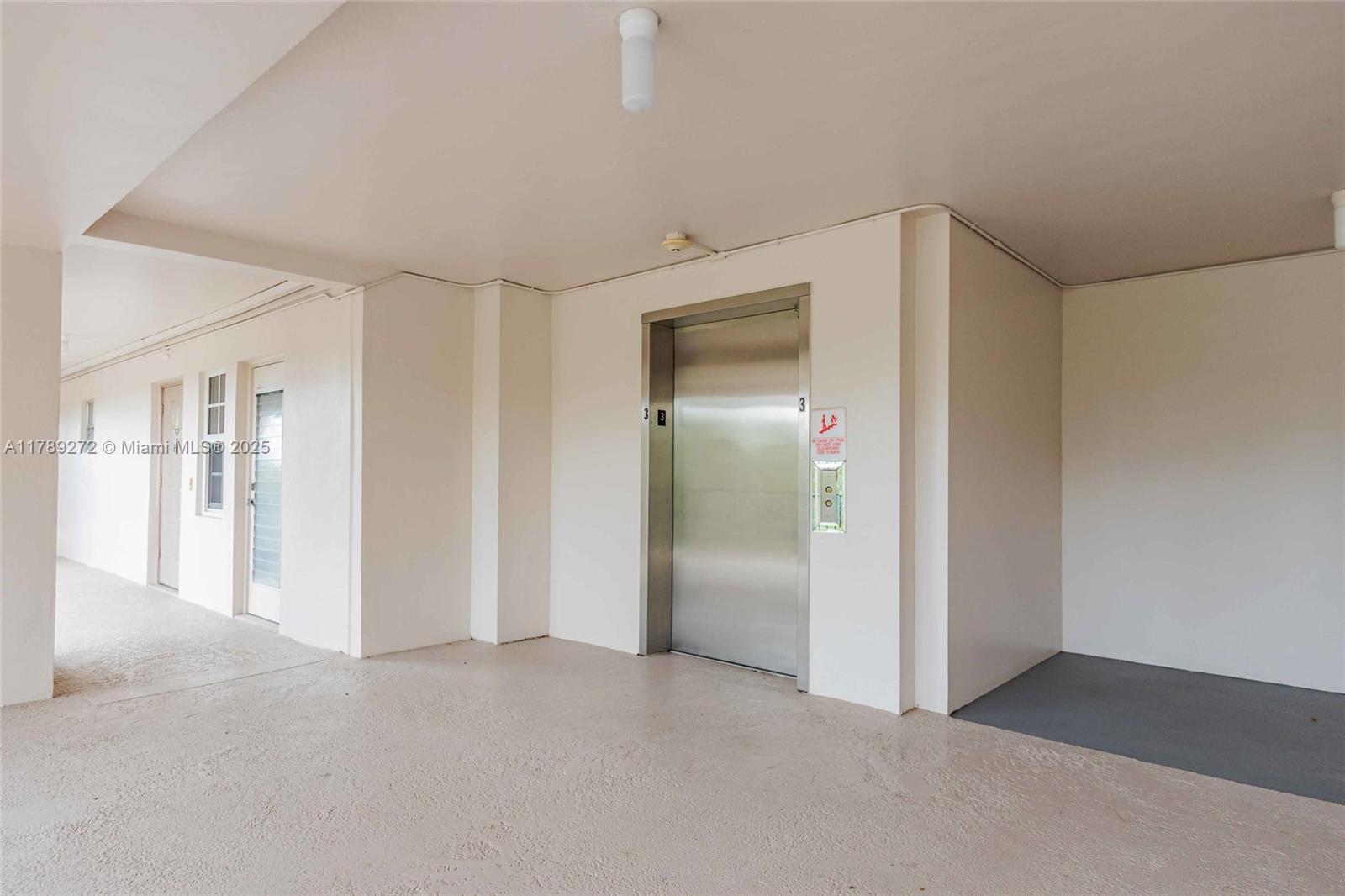 NO 6 PALM-AIRE COUNTRY CL - Residential