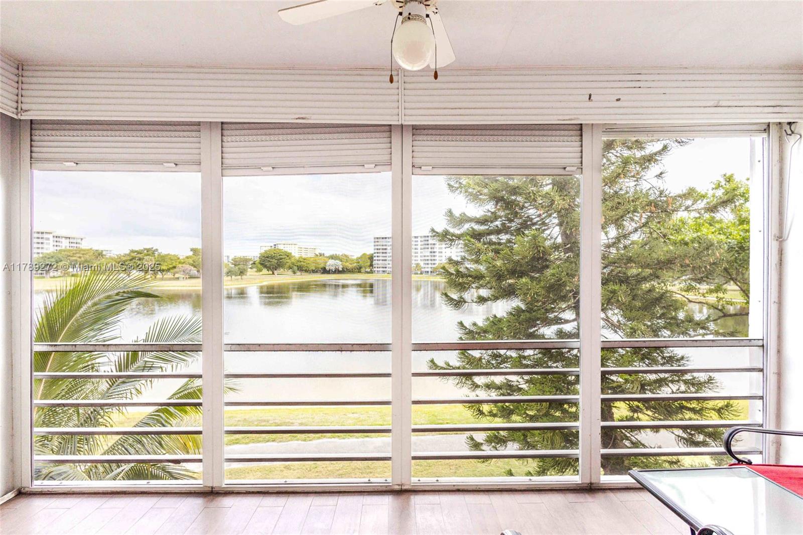 NO 6 PALM-AIRE COUNTRY CL - Residential