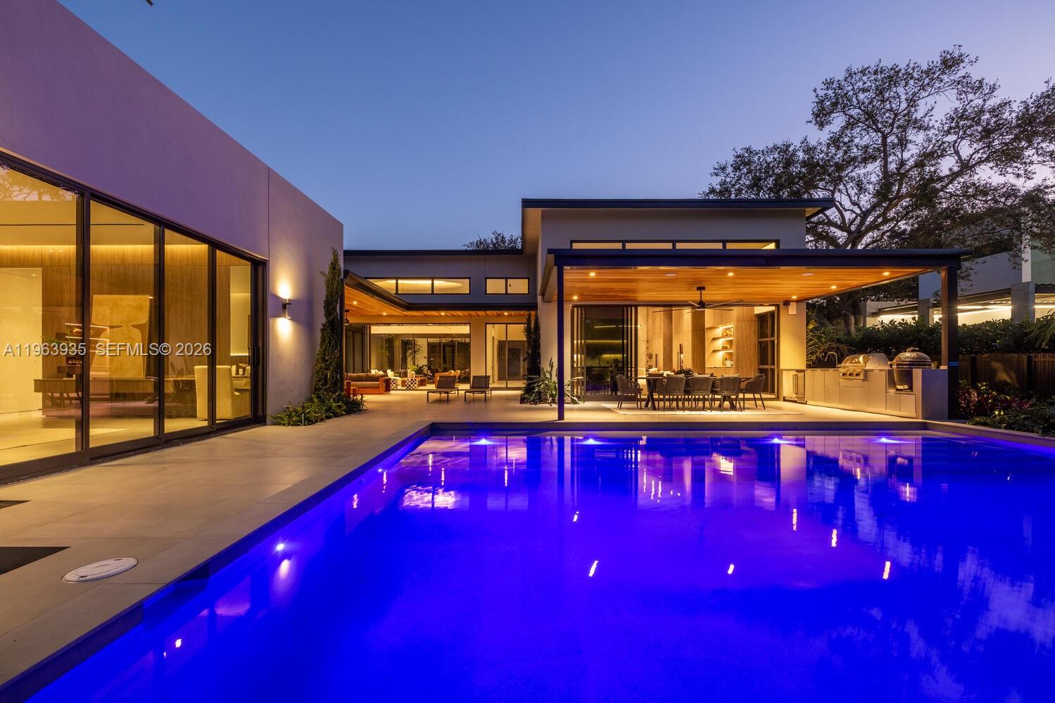 MIAMI SHORES SEC 3 - Residential