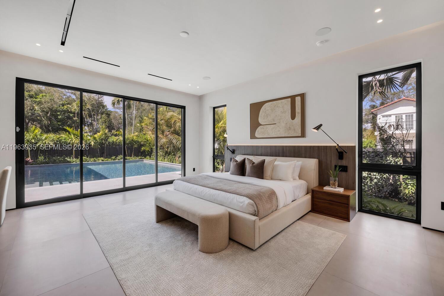 MIAMI SHORES SEC 3 - Residential