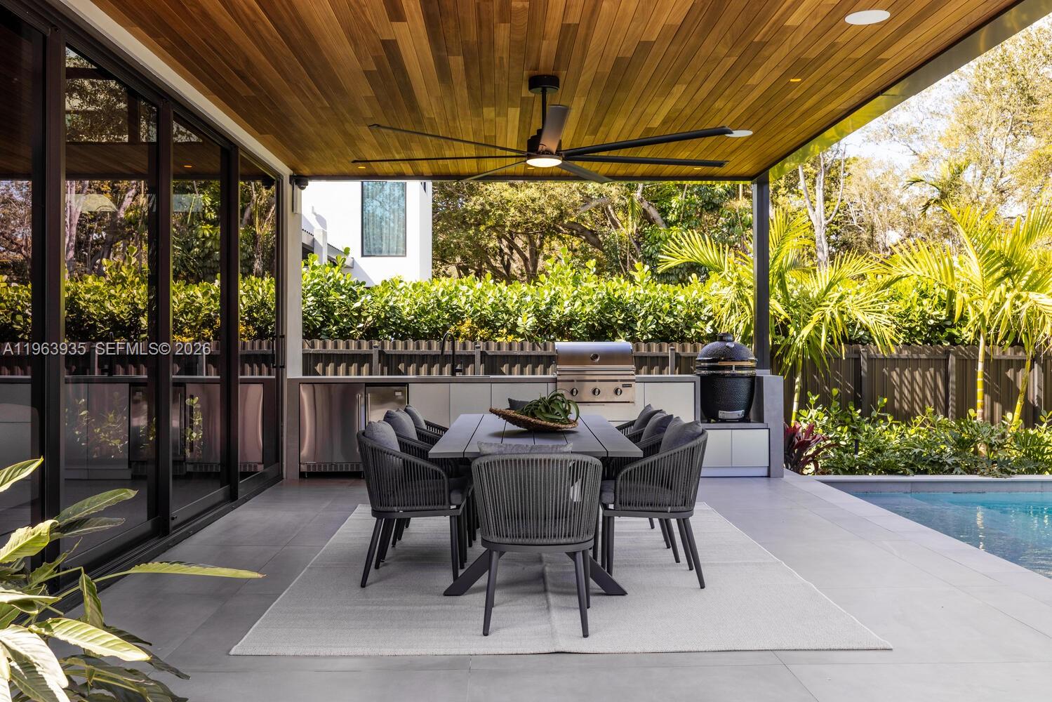 MIAMI SHORES SEC 3 - Residential