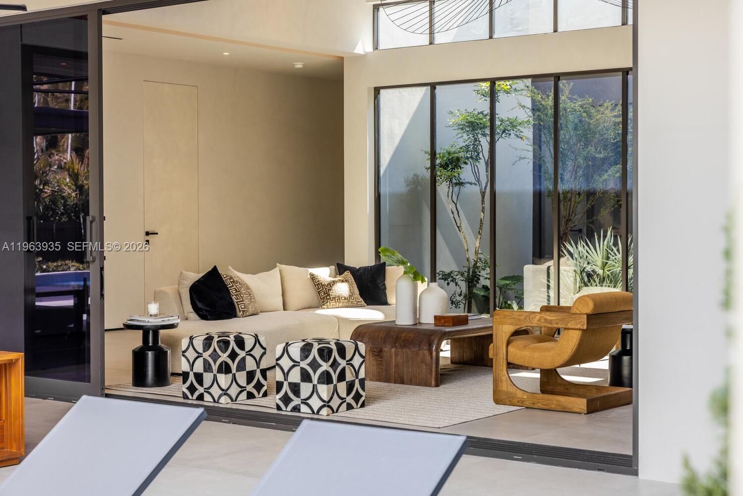 MIAMI SHORES SEC 3 - Residential