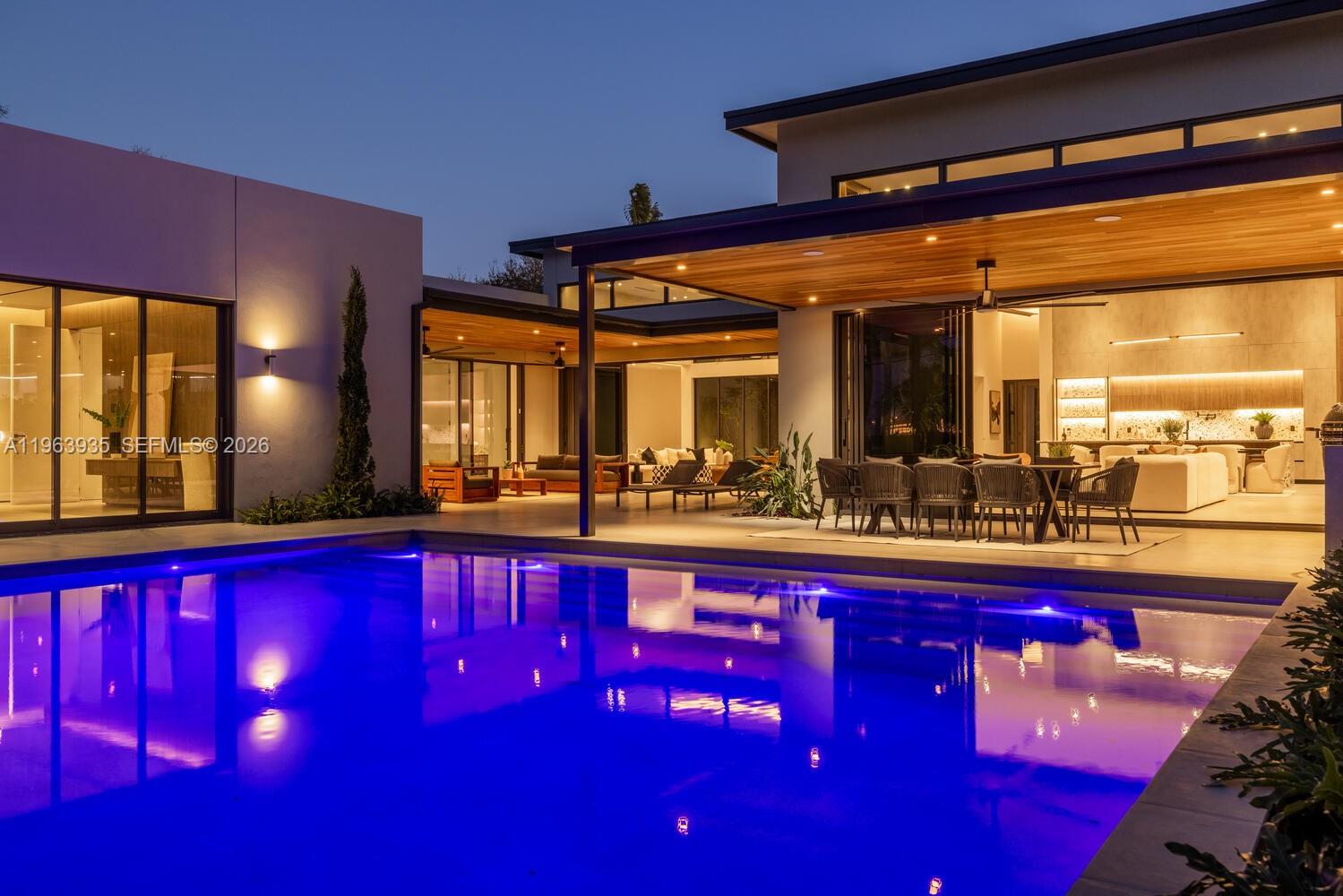 MIAMI SHORES SEC 3 - Residential