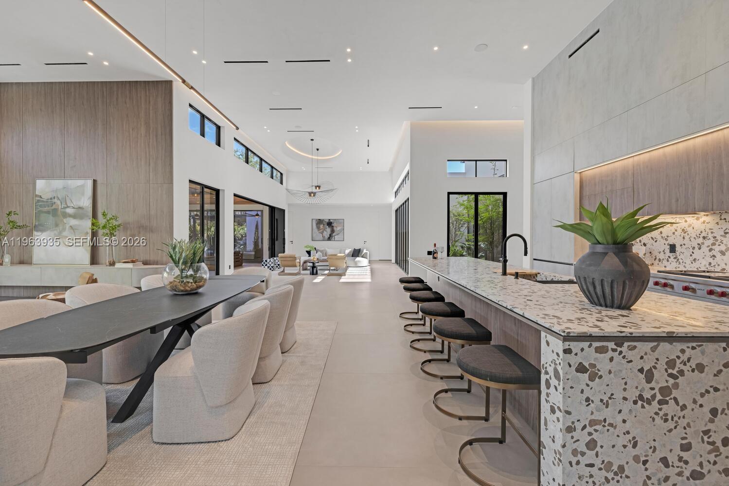 MIAMI SHORES SEC 3 - Residential