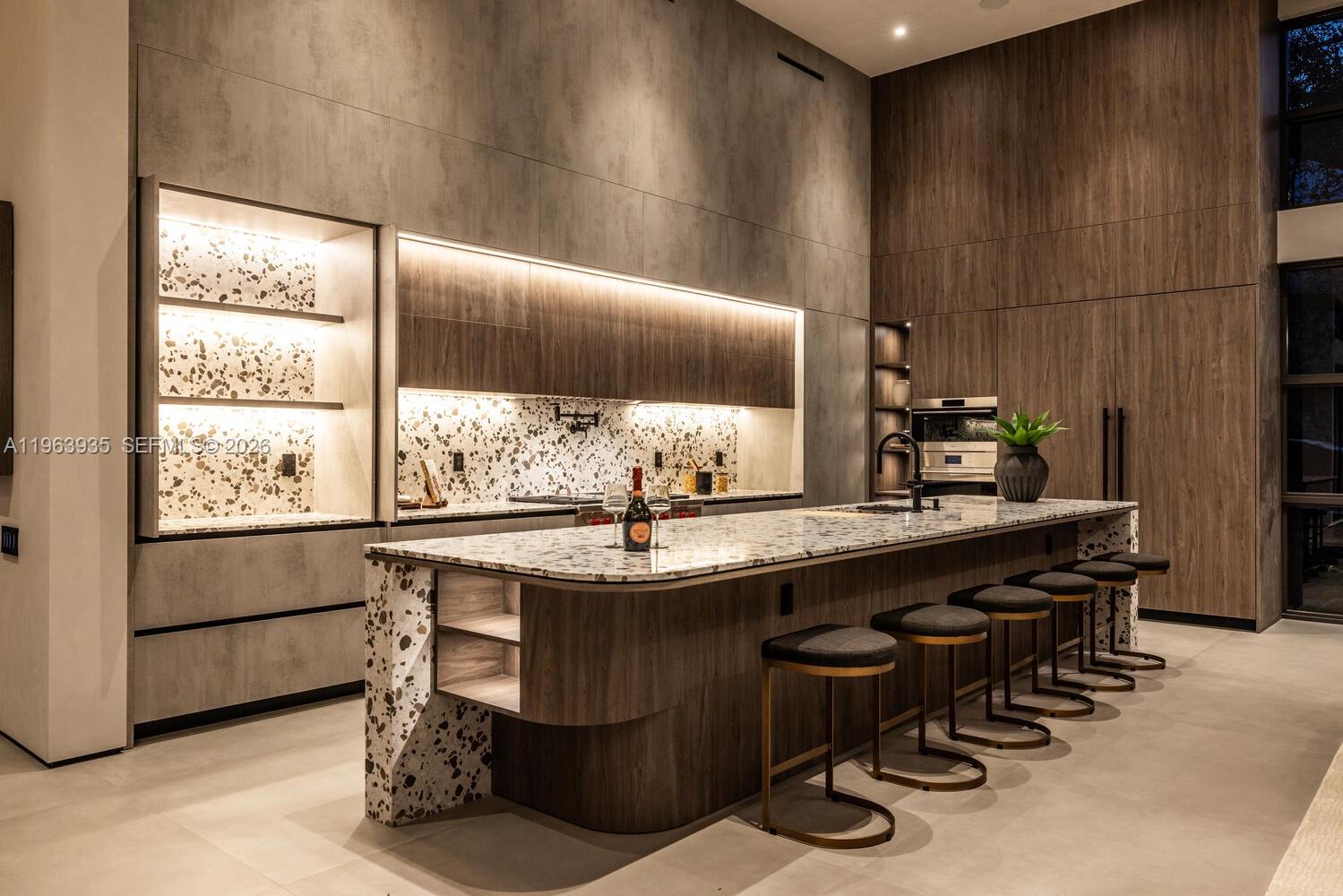 MIAMI SHORES SEC 3 - Residential