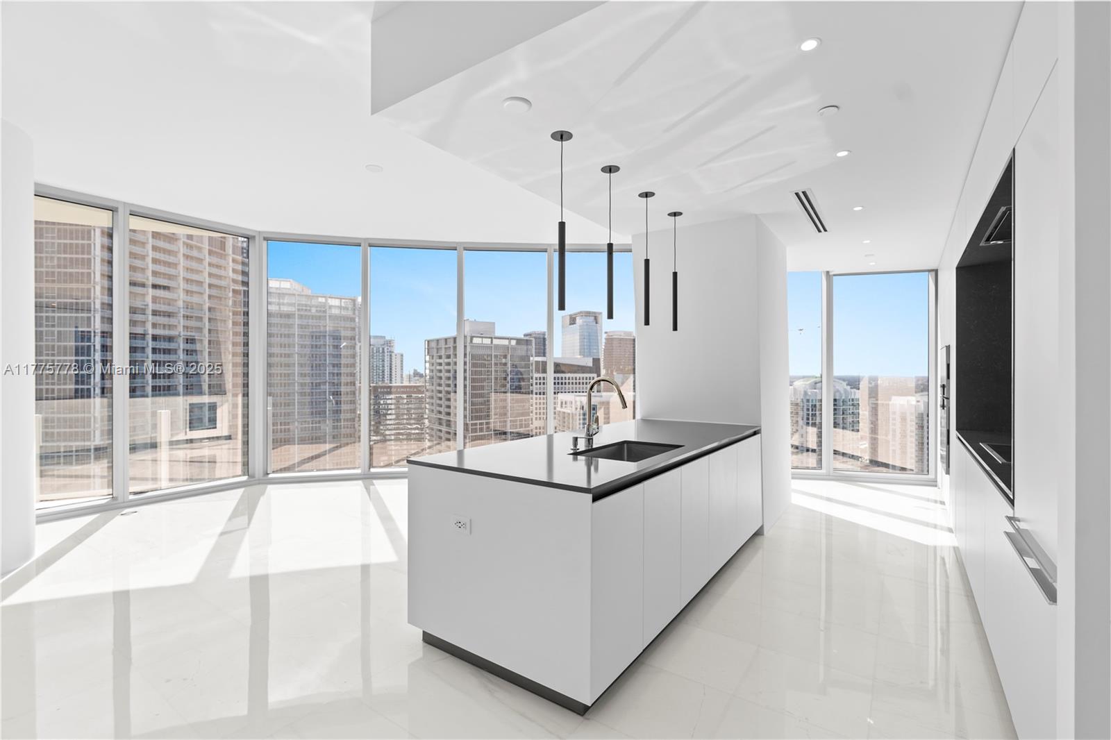ASTON MARTIN RESIDENCES - Residential Lease