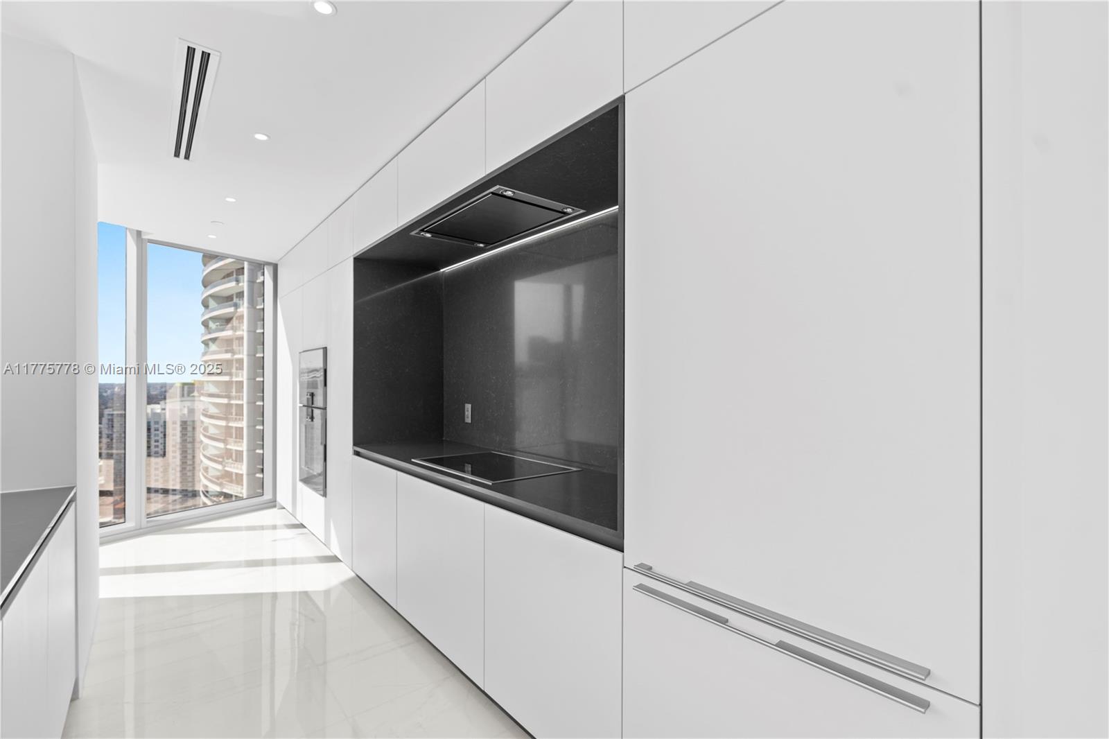 ASTON MARTIN RESIDENCES - Residential Lease