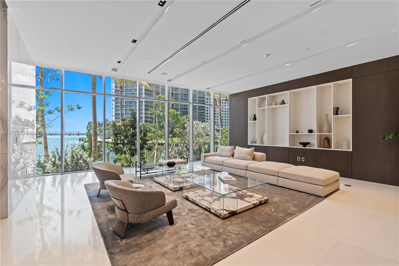 ASTON MARTIN RESIDENCES - Residential Lease