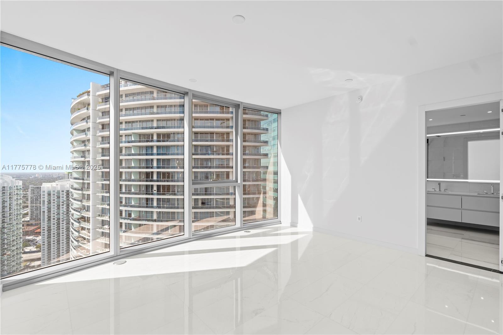 ASTON MARTIN RESIDENCES - Residential Lease