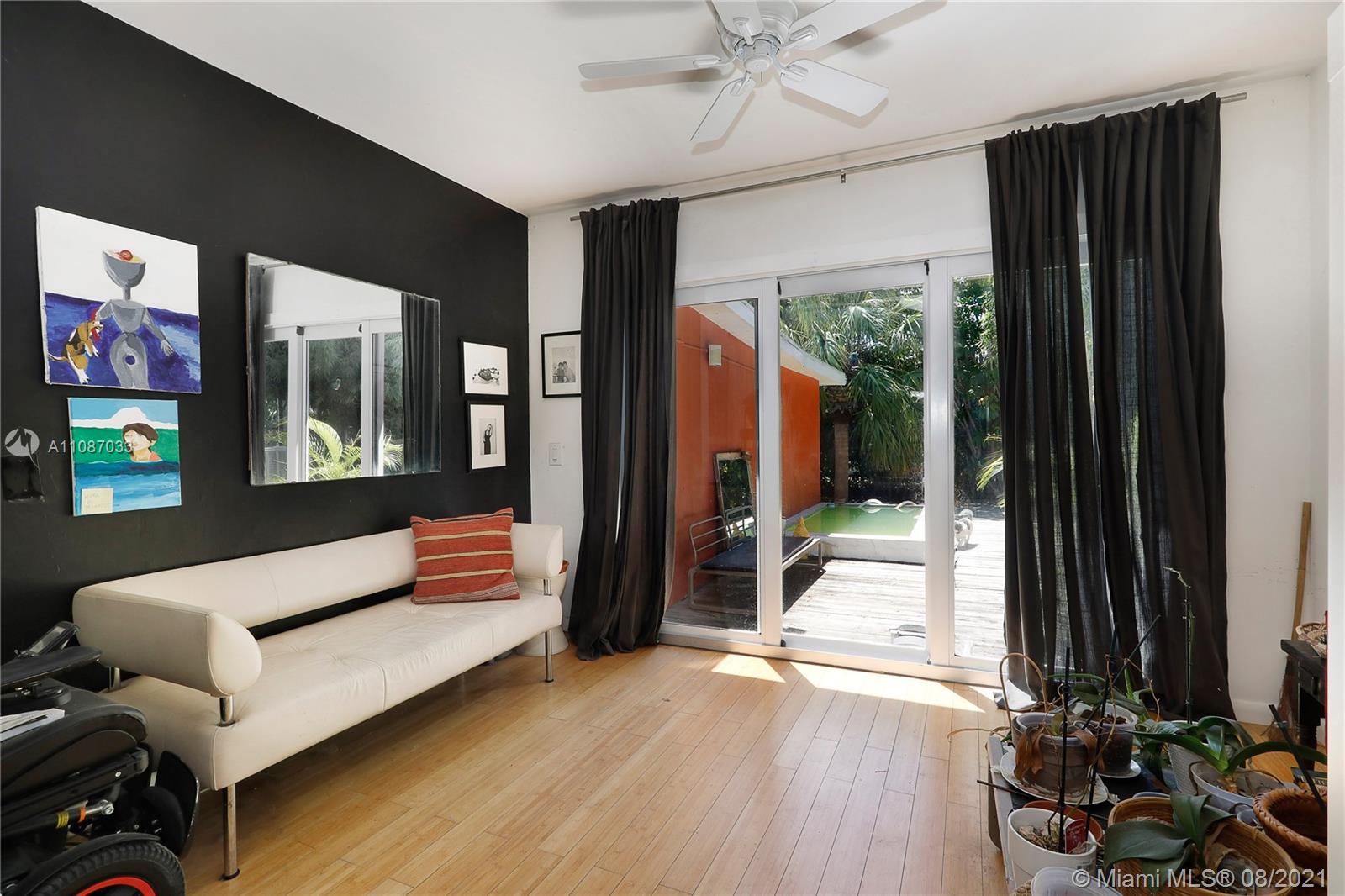 ALTOS DEL MAR NO 5 - Residential