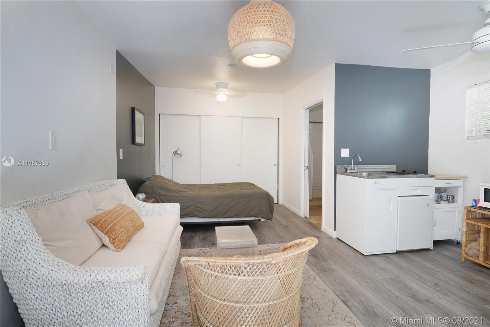 ALTOS DEL MAR NO 5 - Residential