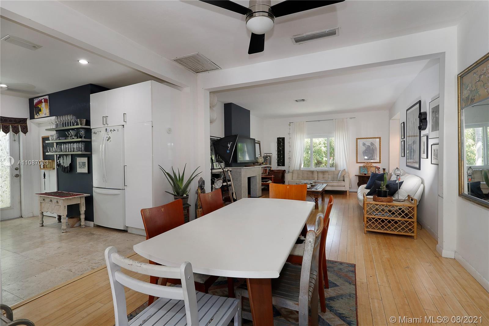 ALTOS DEL MAR NO 5 - Residential