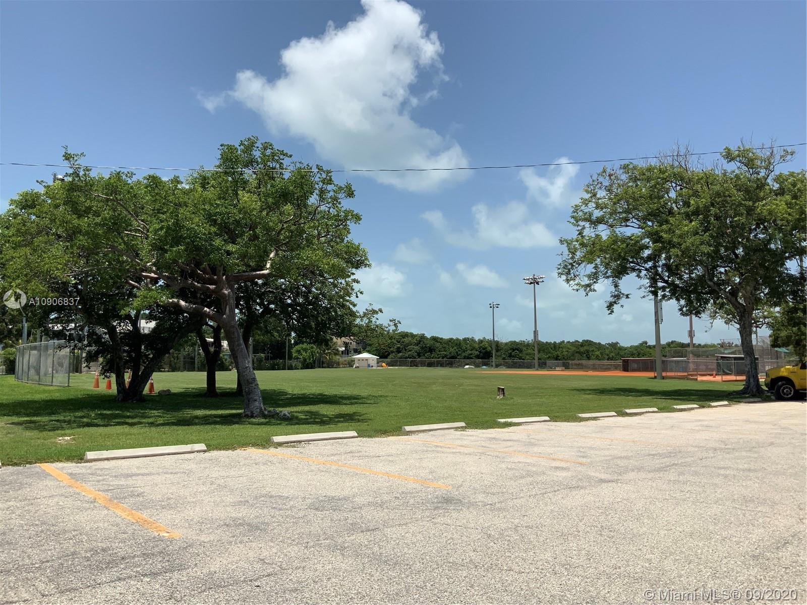 HARRIS OCEAN PARK ESTS - Land