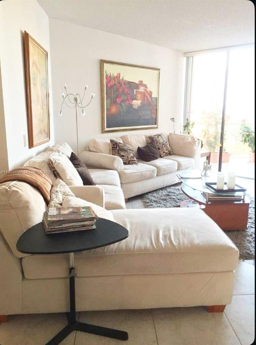 PORTSVIEW @ THE WATERWAYS - Residential Lease