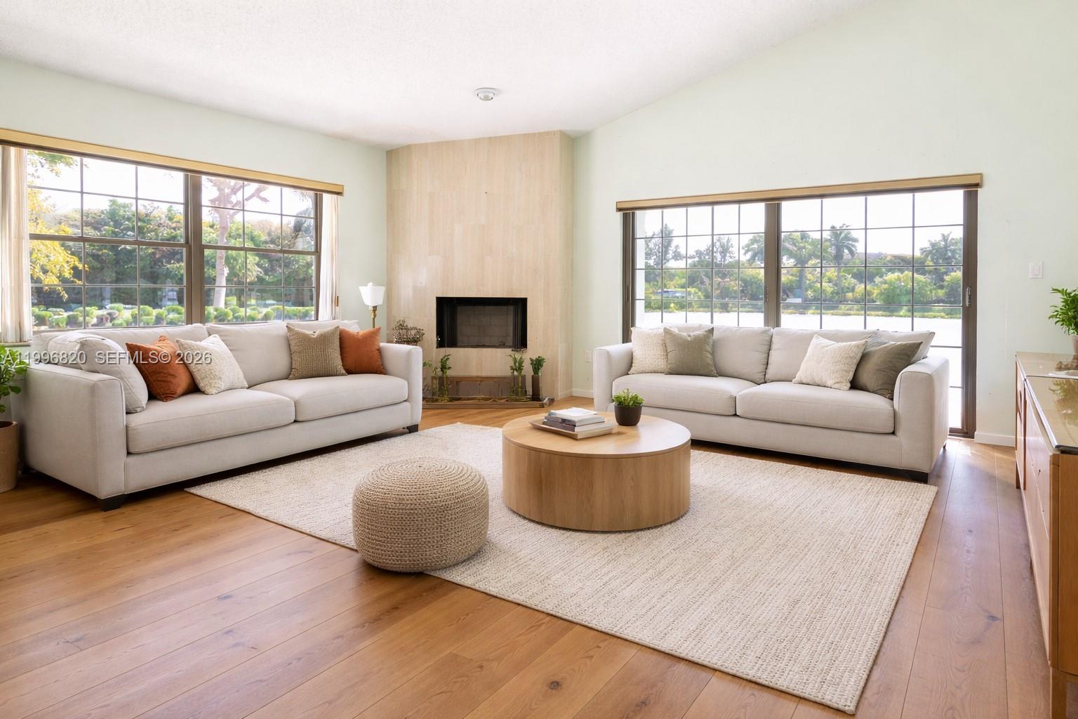 DORAL DUNES 1ST ADDN - Residential