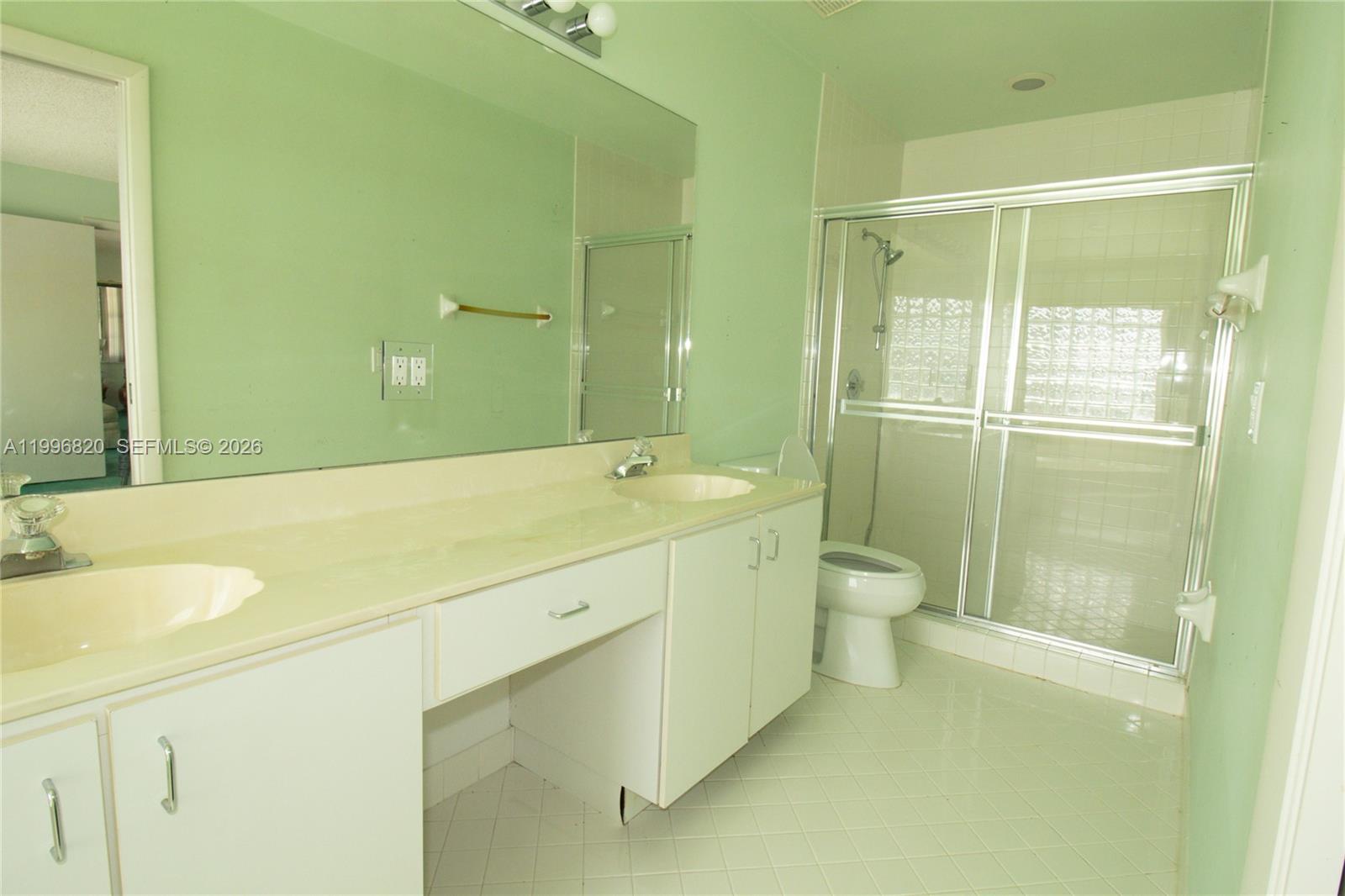 DORAL DUNES 1ST ADDN - Residential