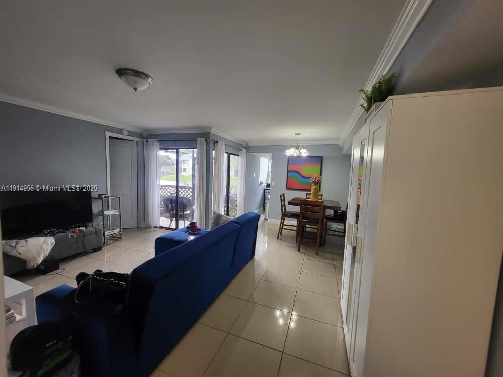 LAKESHORE CONDO I - Residential Lease