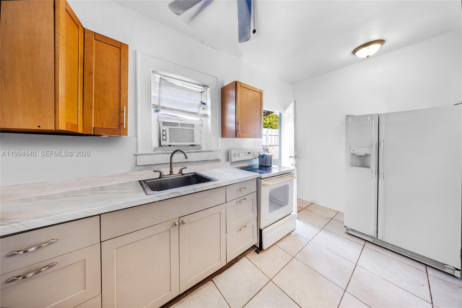 GLENROYAL SUB - Residential Income