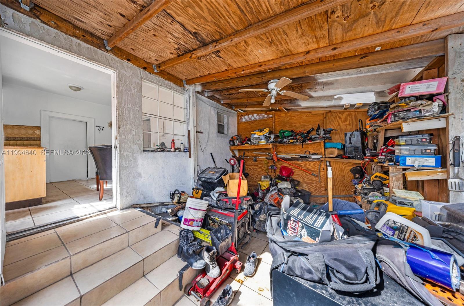 GLENROYAL SUB - Residential Income