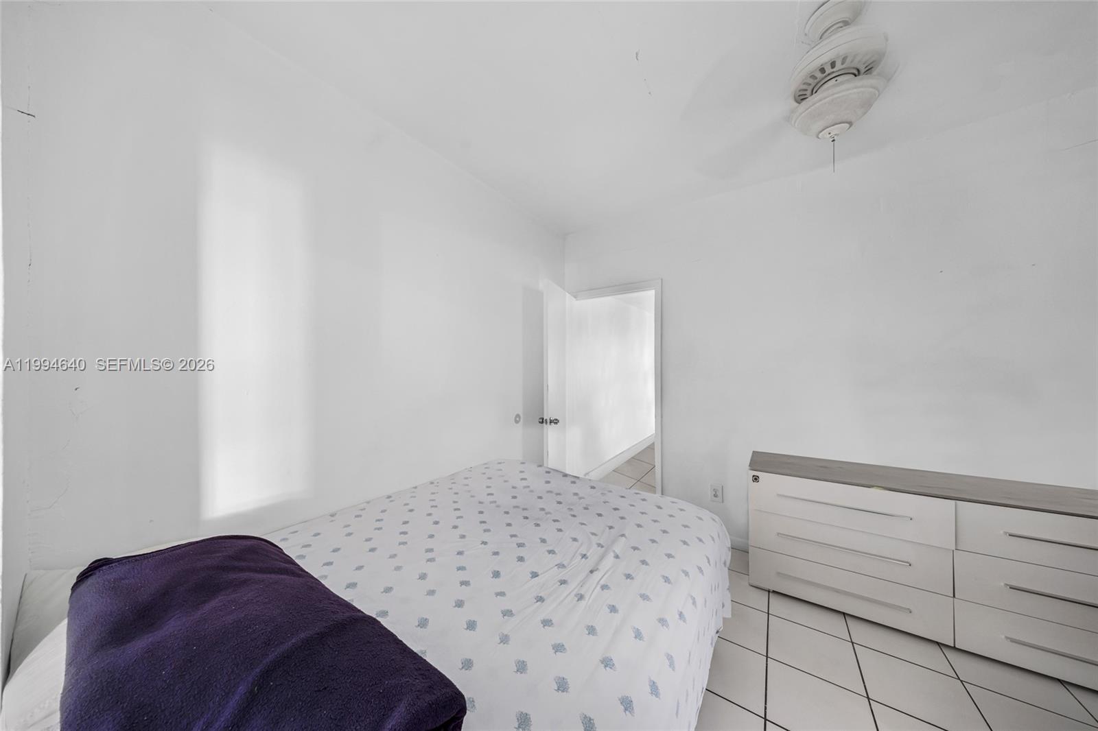 GLENROYAL SUB - Residential Income