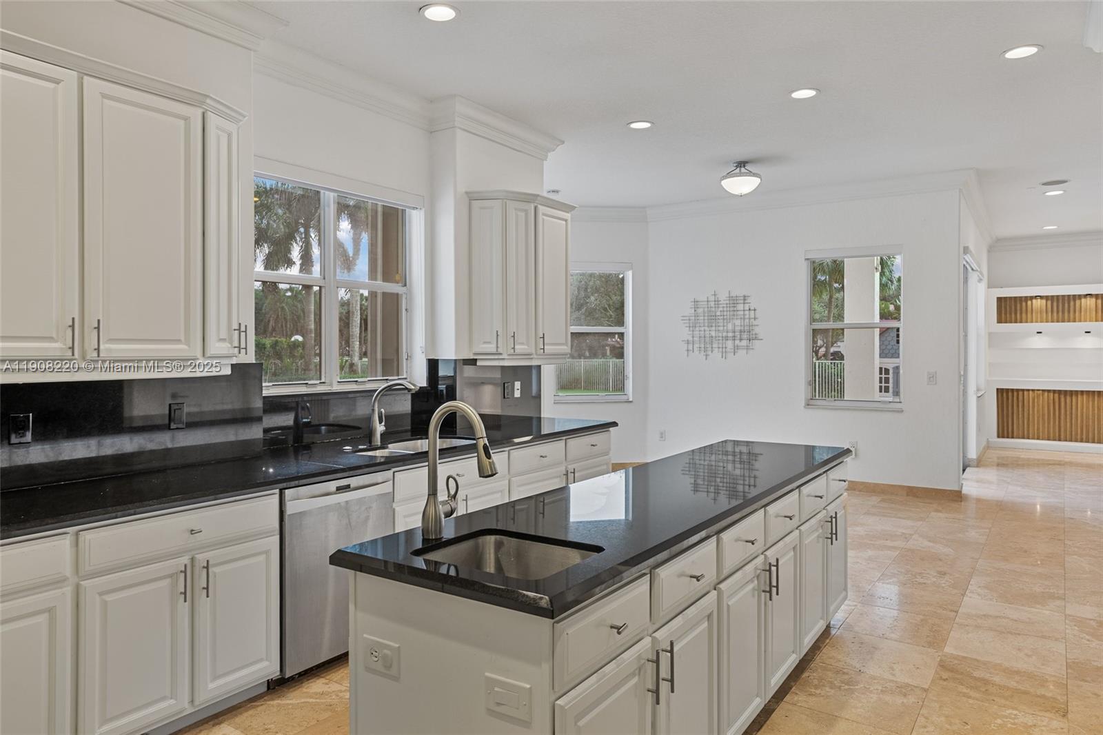 HIGHLAND RANCH ESTATES - Residential