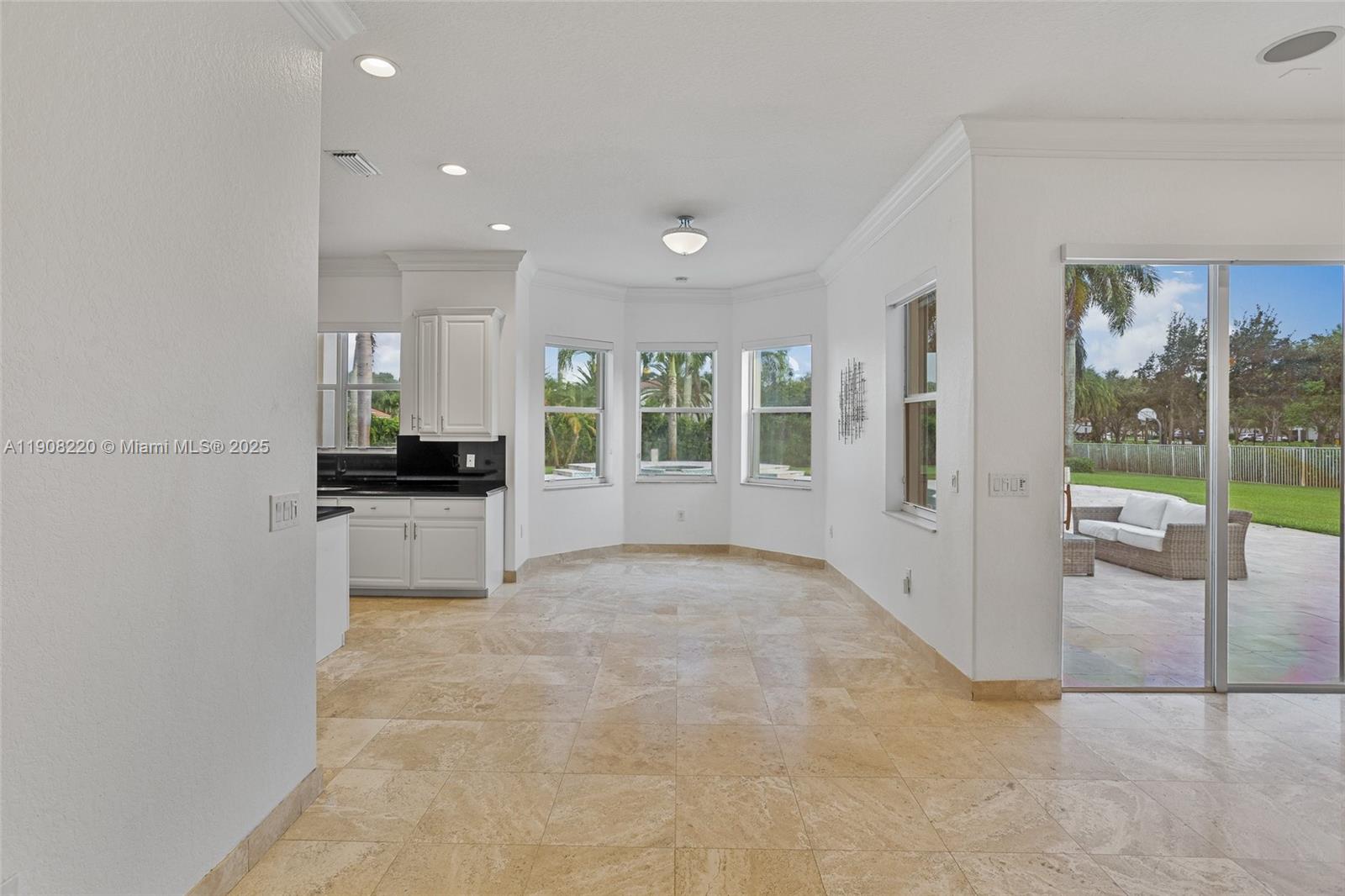 HIGHLAND RANCH ESTATES - Residential