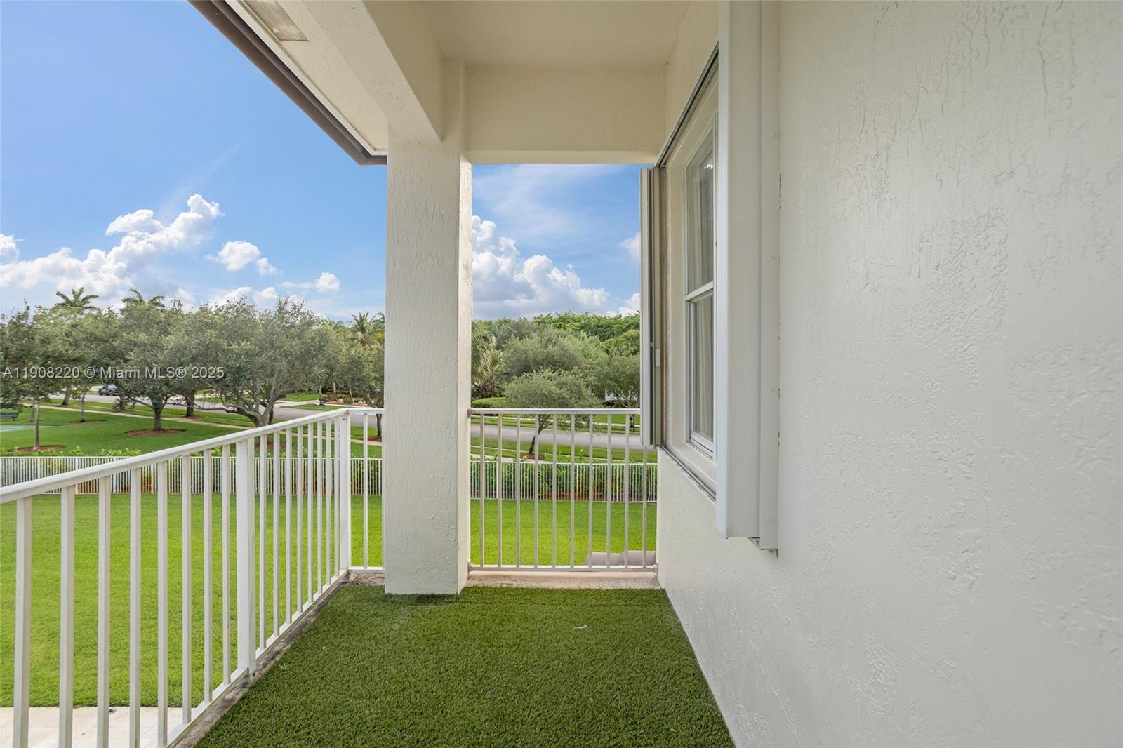 HIGHLAND RANCH ESTATES - Residential