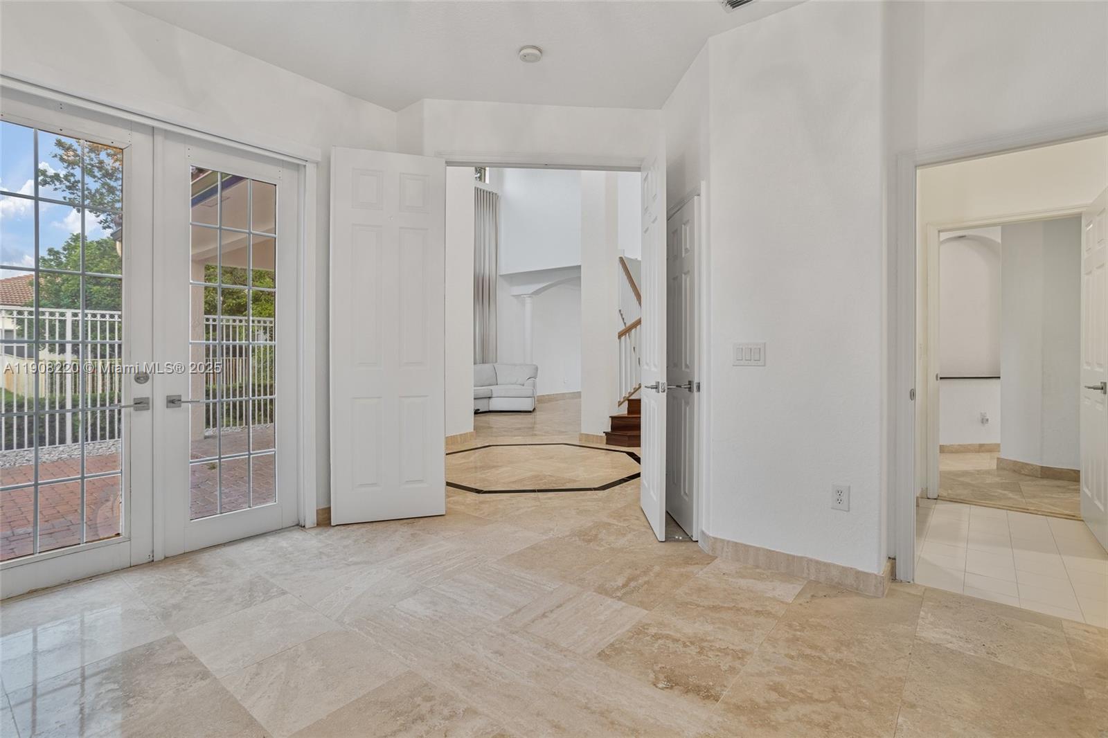 HIGHLAND RANCH ESTATES - Residential