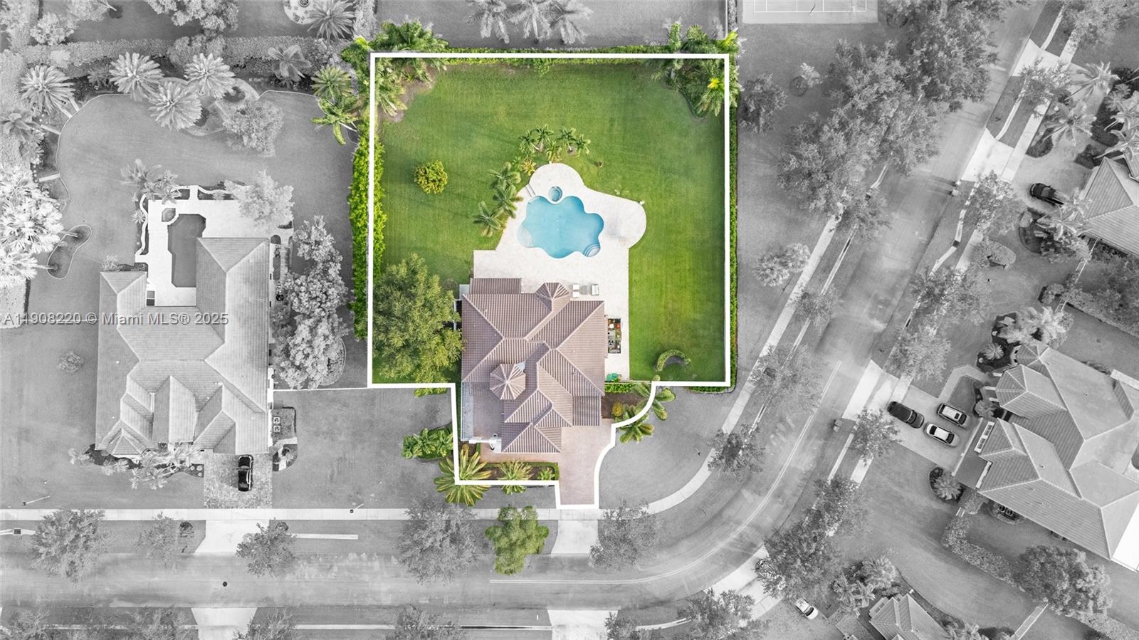 HIGHLAND RANCH ESTATES - Residential