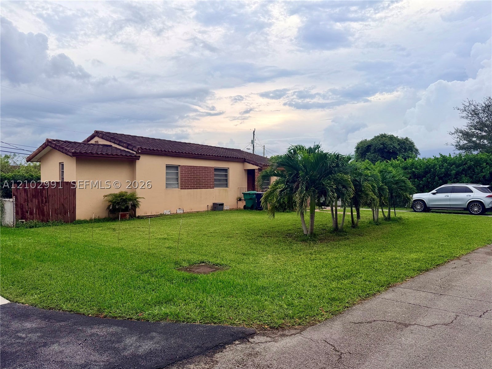 7400 SW 19th St