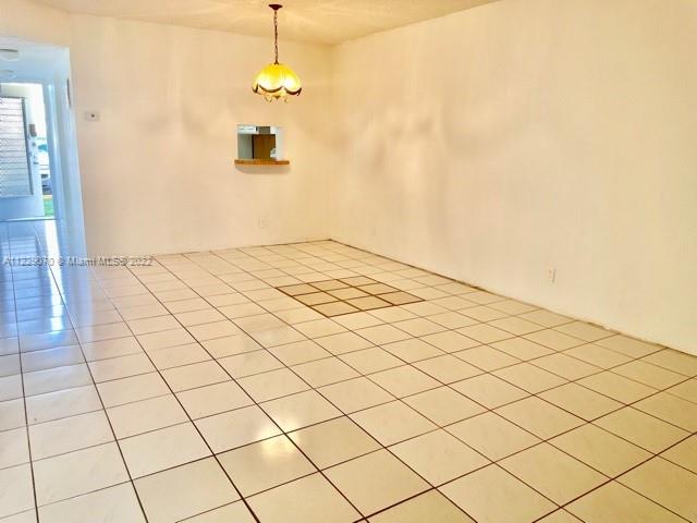 GATELAND VILLAGE SEC G CO - Residential Lease