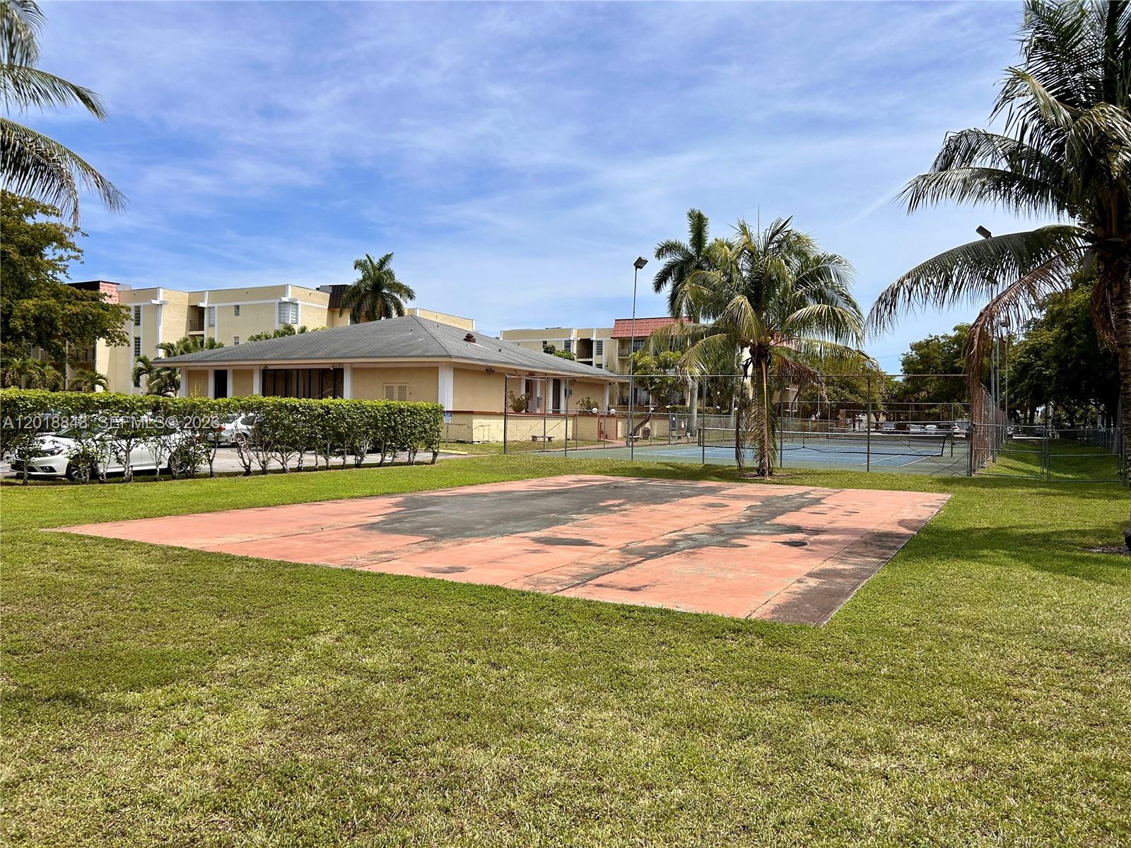 View photos, virtual tours, details... 12035 NE 2nd Ave A119