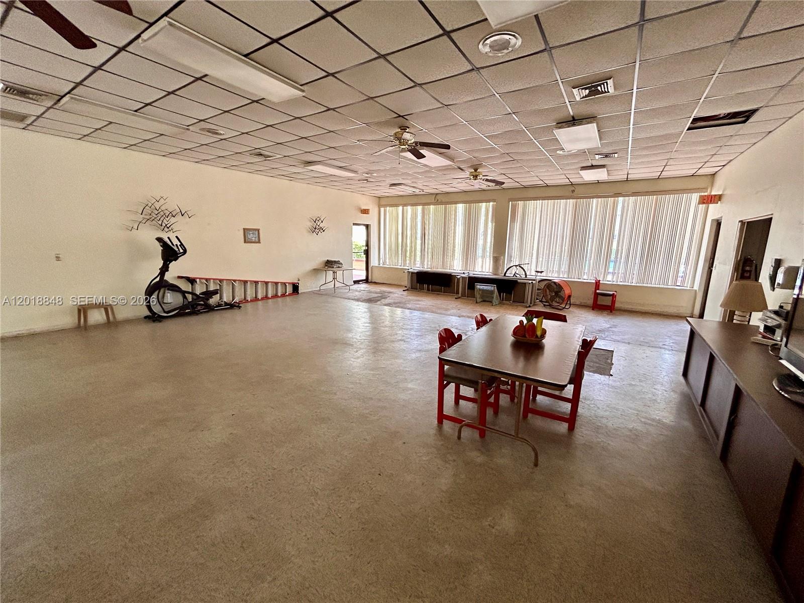 CAPRI GARDENS CONDO - Residential
