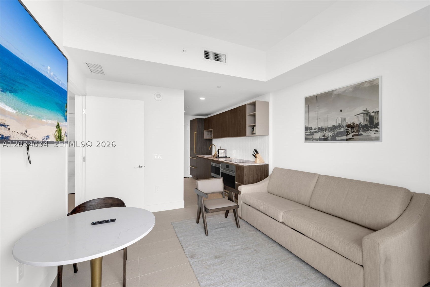 601 NE 1st Ave LPH 4814