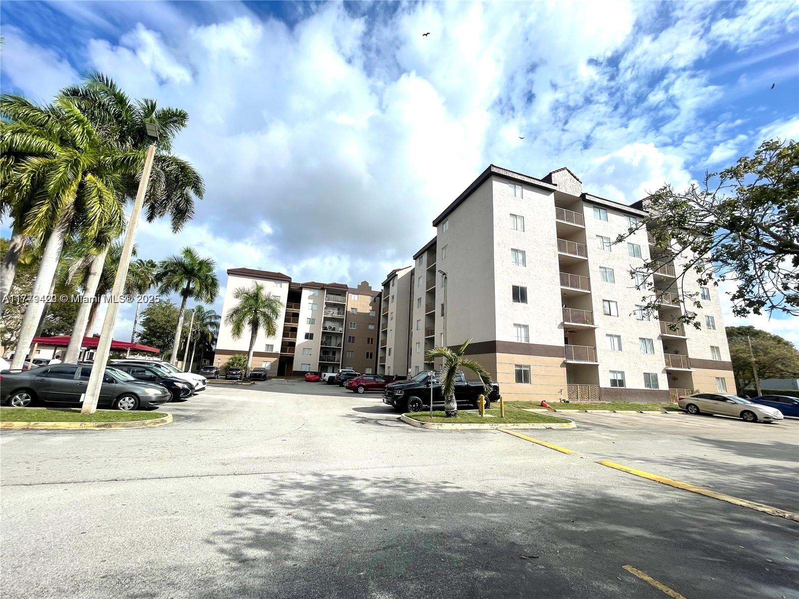 Rental Property at 15221 Sw 80th St 515, Miami, Broward County, Florida - Bedrooms: 3 
Bathrooms: 2  - $2,500 MO.
