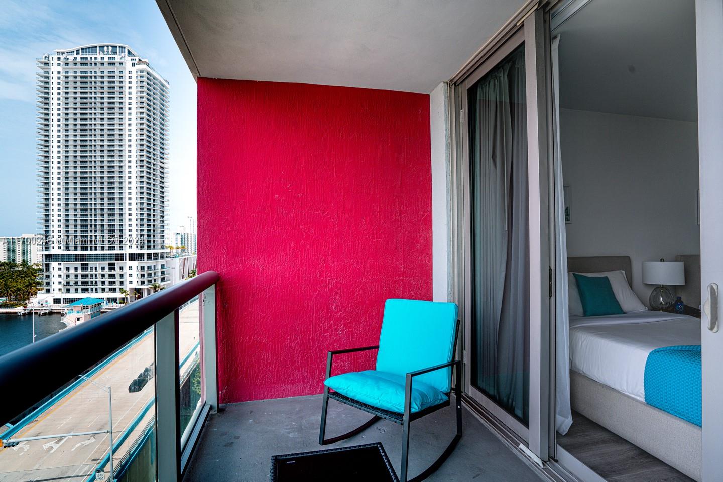 BEACHWALK CONDOMINIUM - Residential