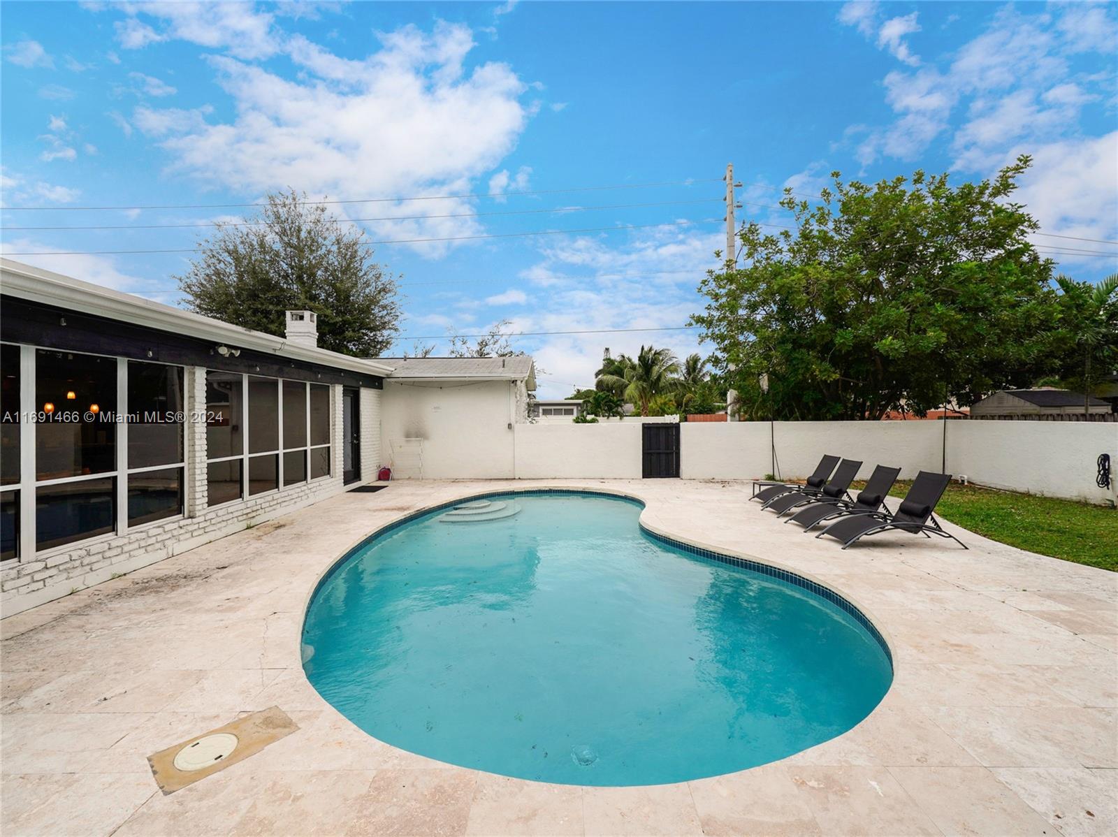 HOLLYWOOD HILLS AMEN PLAT - Residential
