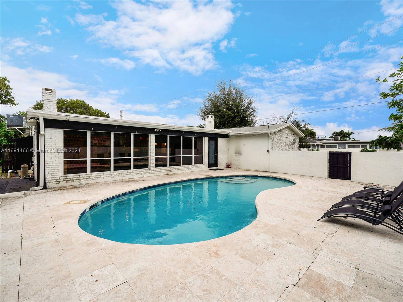 HOLLYWOOD HILLS AMEN PLAT - Residential