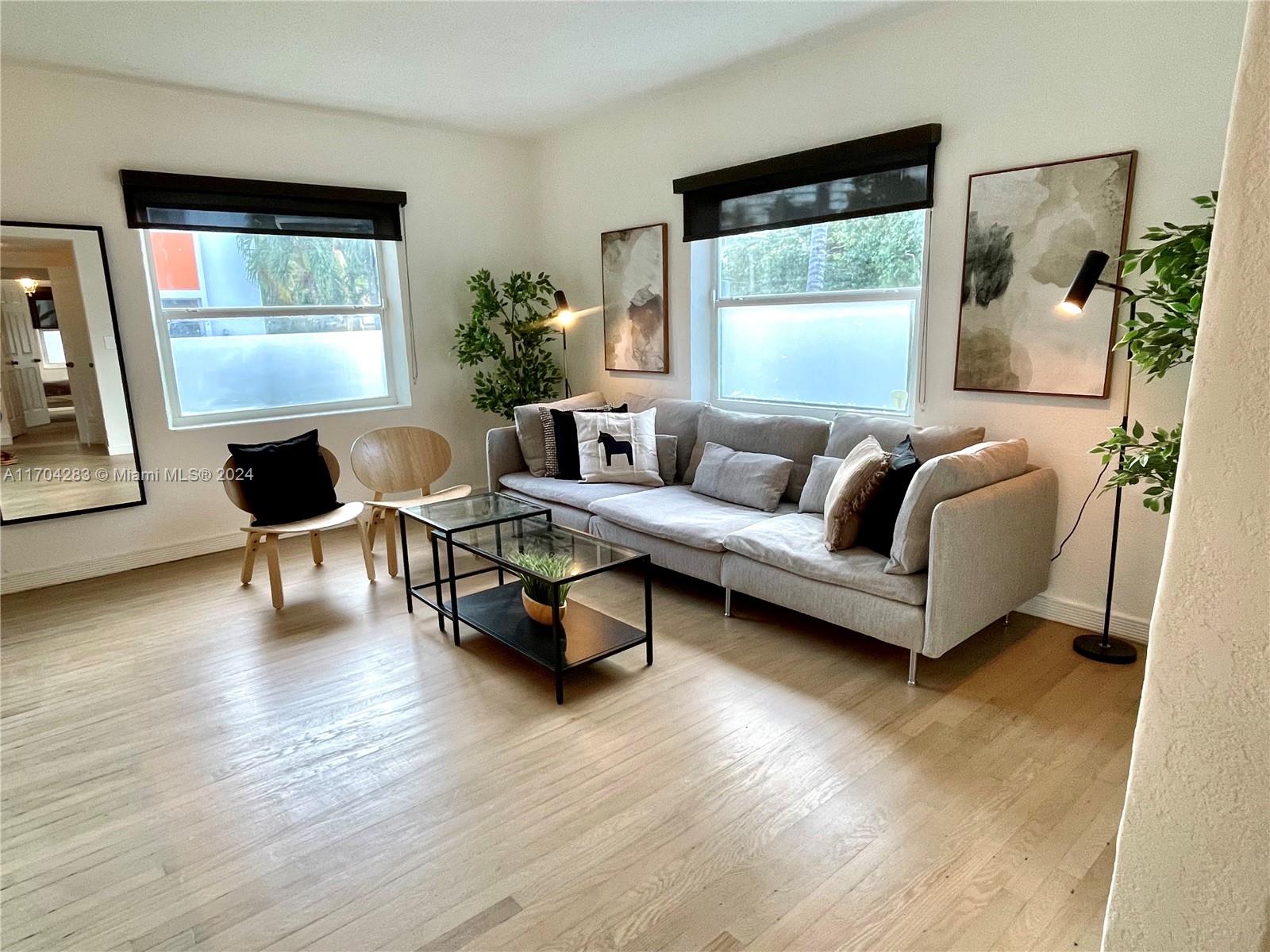 Full of Natural Light. Apartment features Wood Floors throughout, updated kitchen with granite counters and Stainless Steel Appliances and Marble Bathroom enclosing Spa Features.
Great Distribution with more than 4 Closets. New Central AC. Building offers a Beautiful Zen Garden and New Laundry machines. Great location, Steps to Flamingo Park, Fifth Street Mall, Publix, Fresh market, Shops, Restaurants and more. Active Rental contract until Dec 2025 $2.600 monthly.