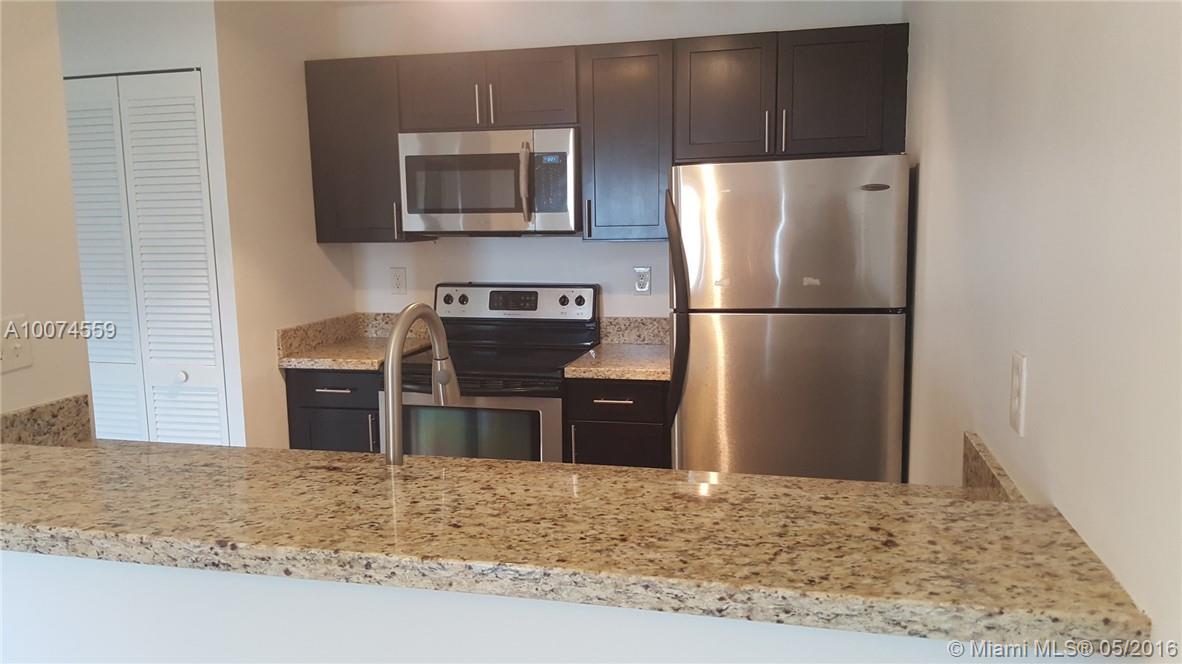 Club Quarters At Raintree - Residential Lease