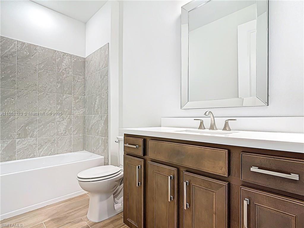 Del Webb Naples - Residential