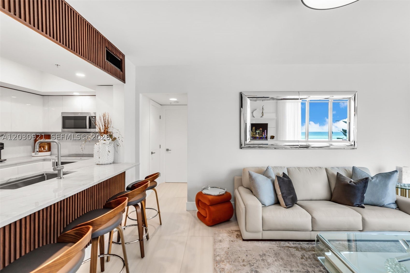 1500 OCEAN DR 707