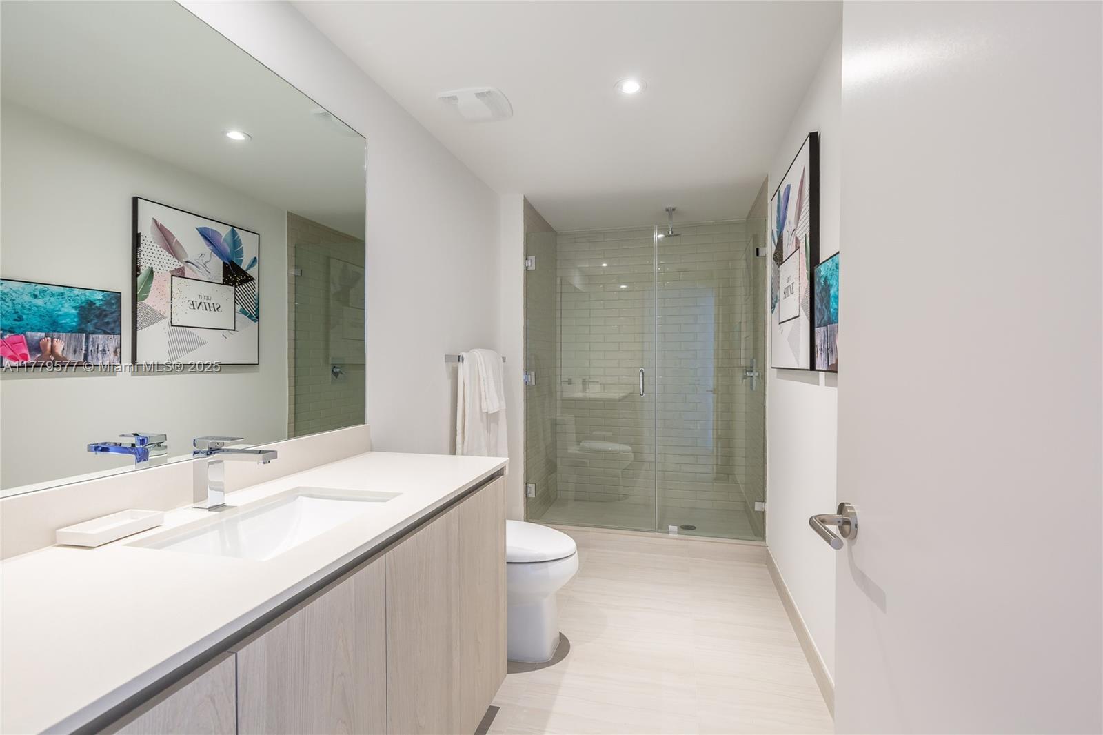 4010 SOUTH OCEAN CONDO - Residential Lease