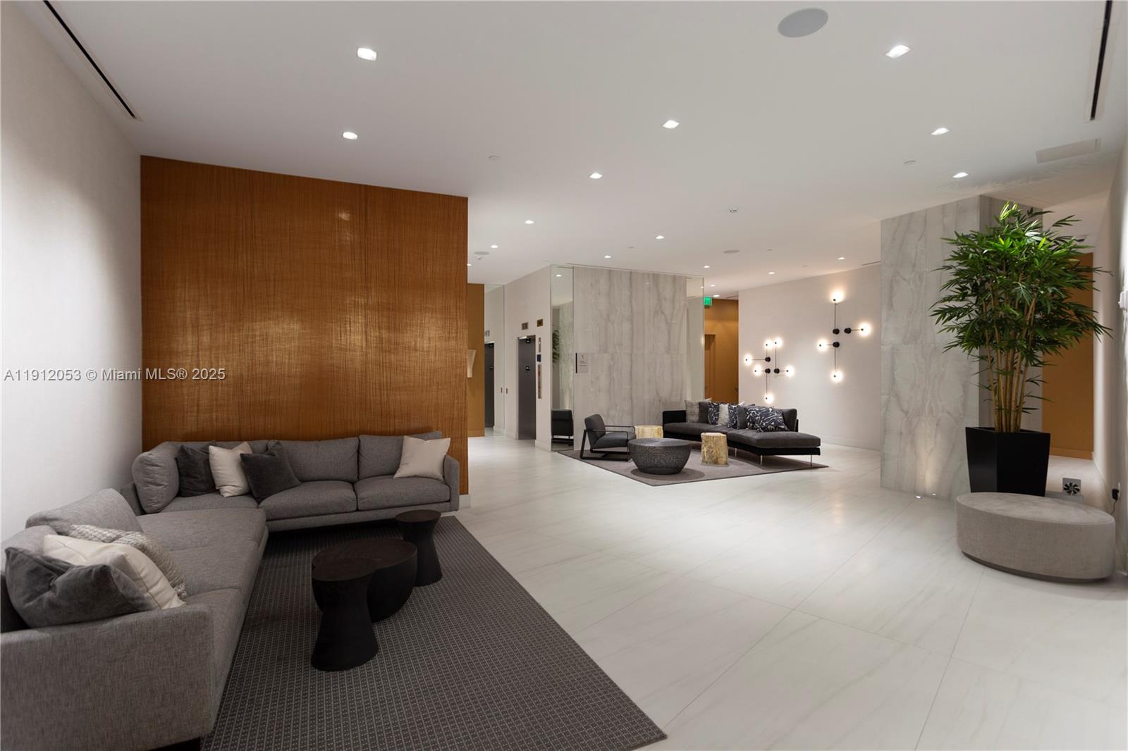 AURORA CONDO - Residential Lease